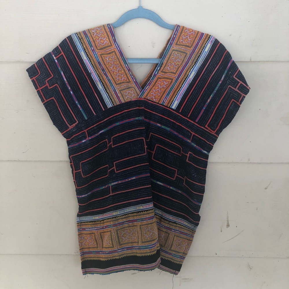 Beautiful hmong shirt ✨